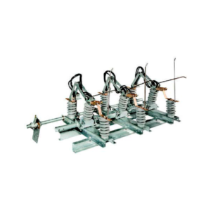 SECCIONADORES TRIPOLARES A CUERNOS